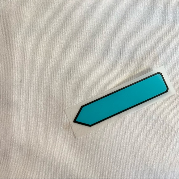 Nike White Tank Women’s Size Medium - Picture 9 of 10